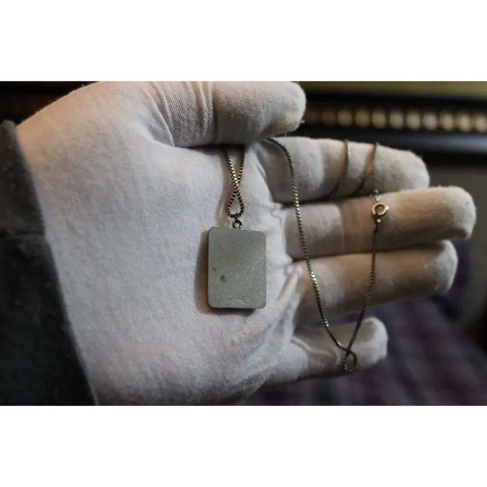 Vintage Swank Men's Silver Tone W Initial Pendant with Box Chain